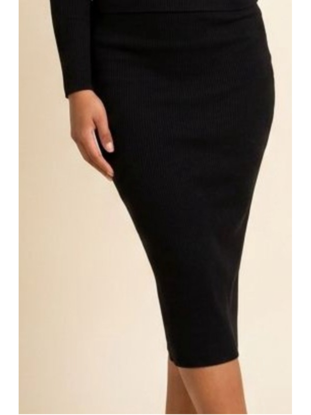 EXPRESS Black Ribbed Knit Midi Pencil Skirt Size Large Streamlined Silhouette